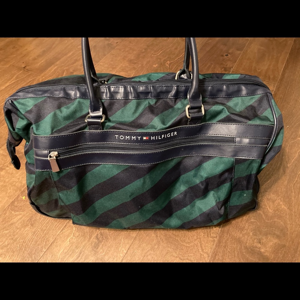Tommy Hilfiger bag